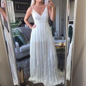 Olivaceous White Maxi Dress